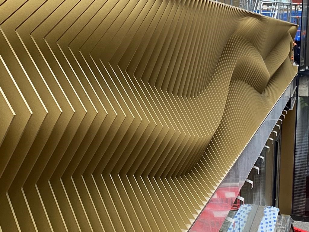 Cromadex from Carbon Paint Centre in use at Coopers Cross, North Docklands, Dublin.