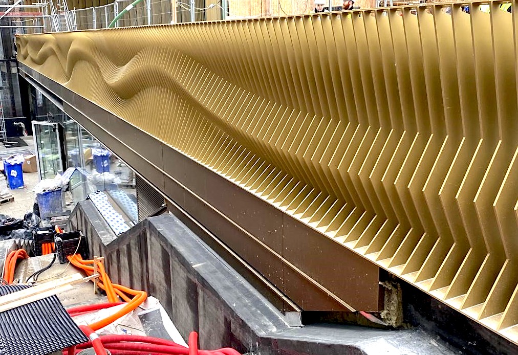 Cromadex from Carbon Paint Centre in use at Coopers Cross, North Docklands, Dublin.