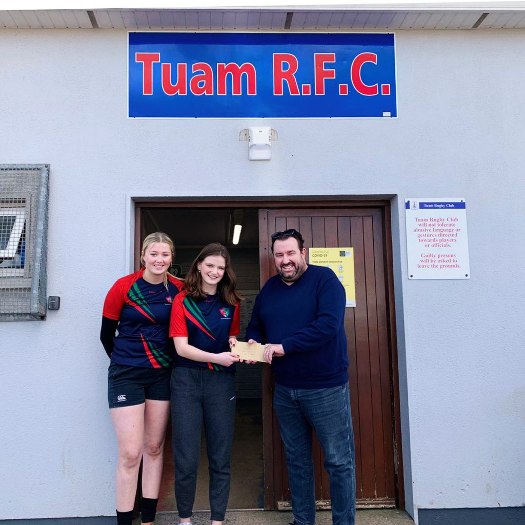 Cheque presentation at Tuam RFC